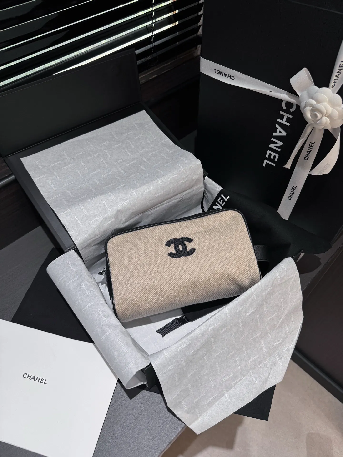 CHANEL 黑色 米色 帆布 鏈條包 精致鏈條款