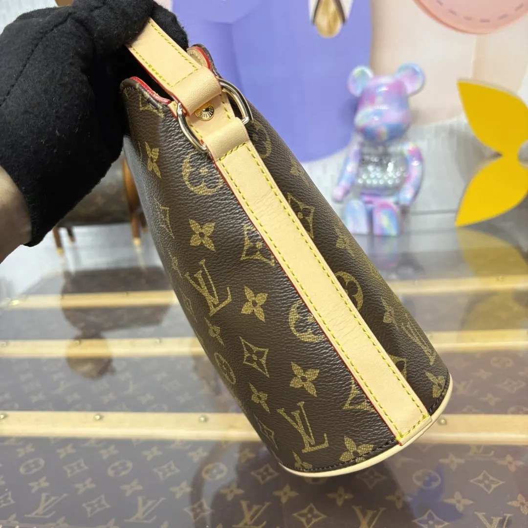 Monogram Shoulder Bag Vintage