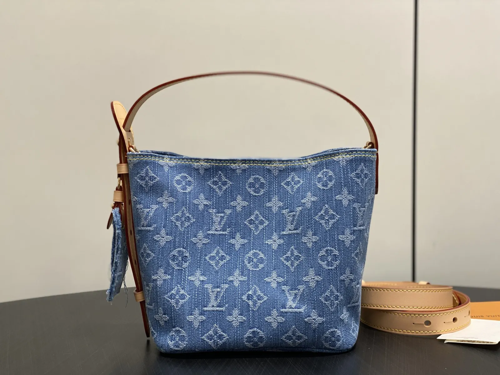 LV 水桶包