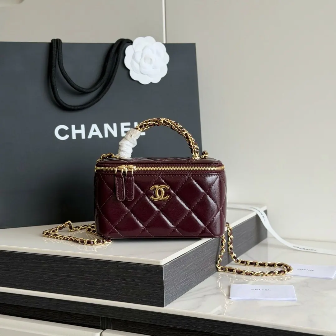 CHANEL 羊皮 上架 小羊皮 制作 质量 經典之作 华丽与 手提包 通勤手提款