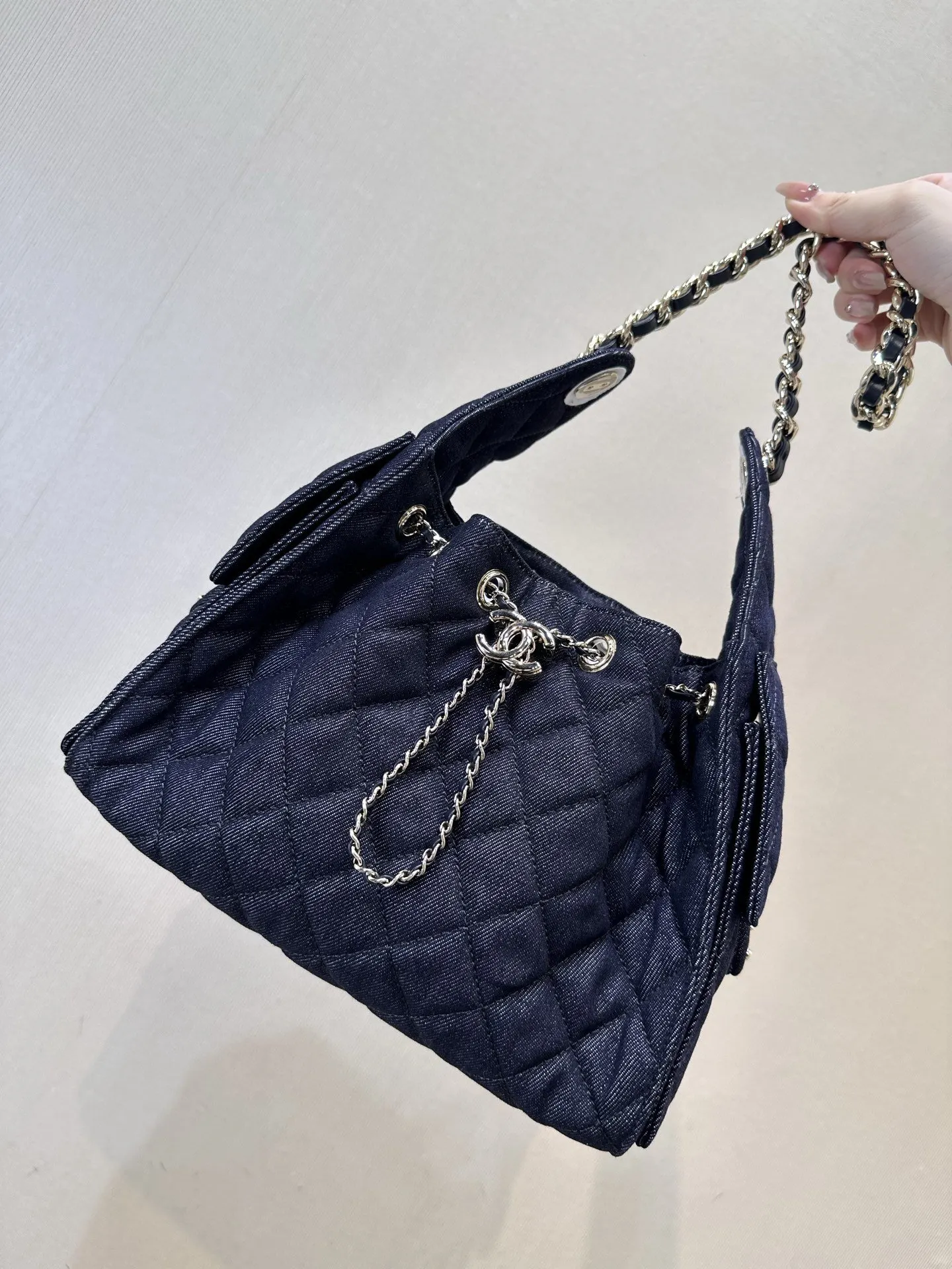 White Blue Hobo Shoulder Bag Vintage