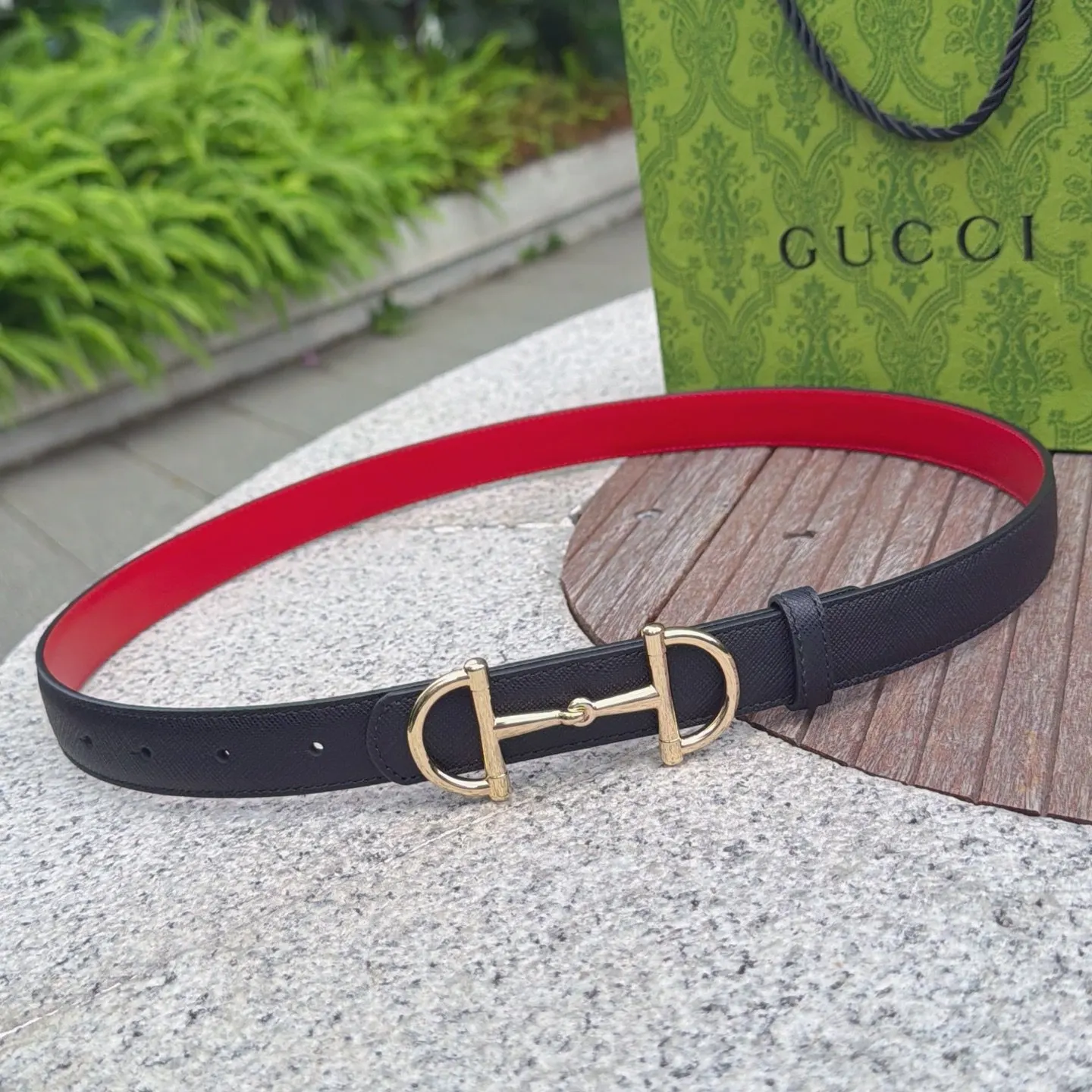 Gucci 雙G扣牛皮雙面腰帶 商務休閒款