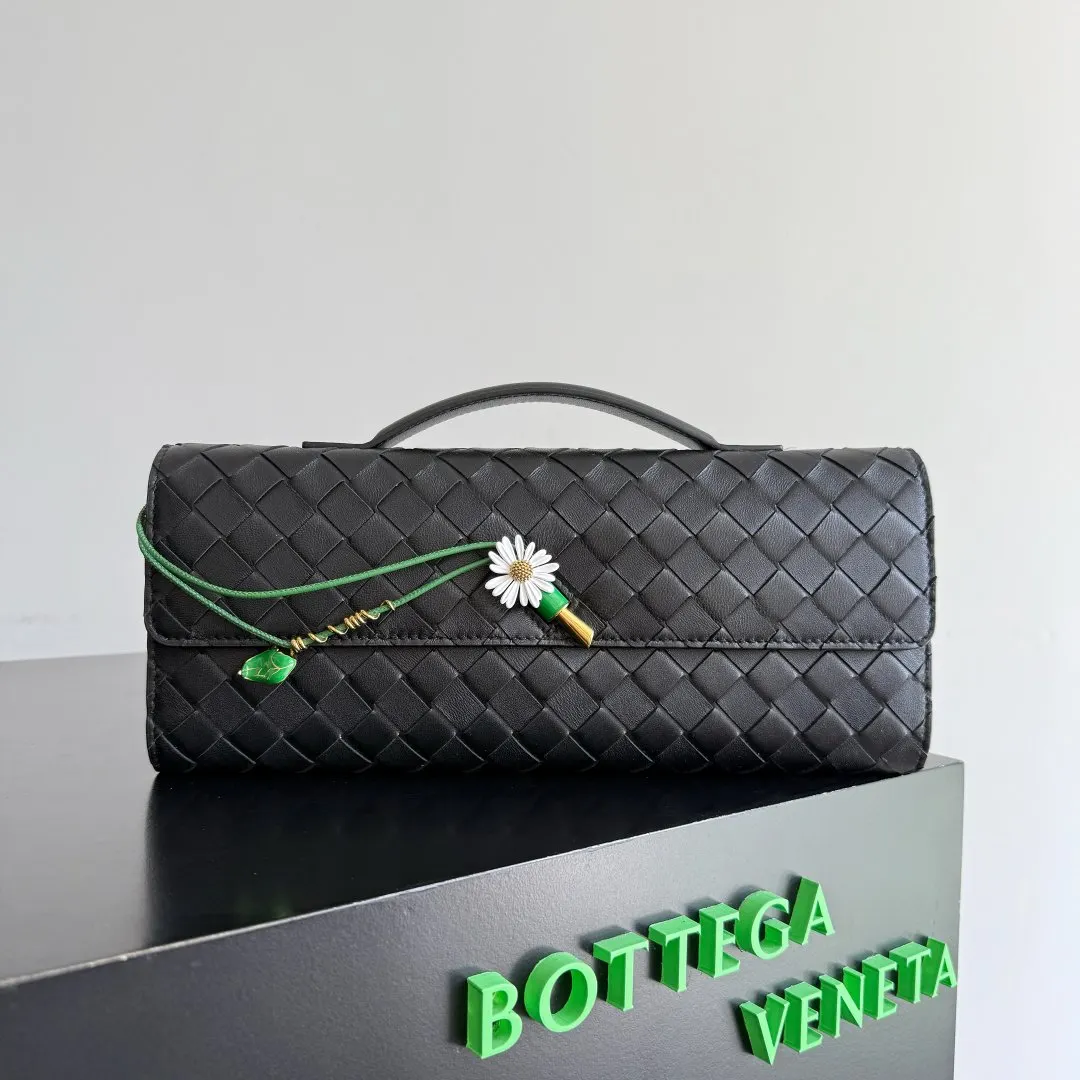 Bottega Veneta 金色 手拿包 精致手拿款