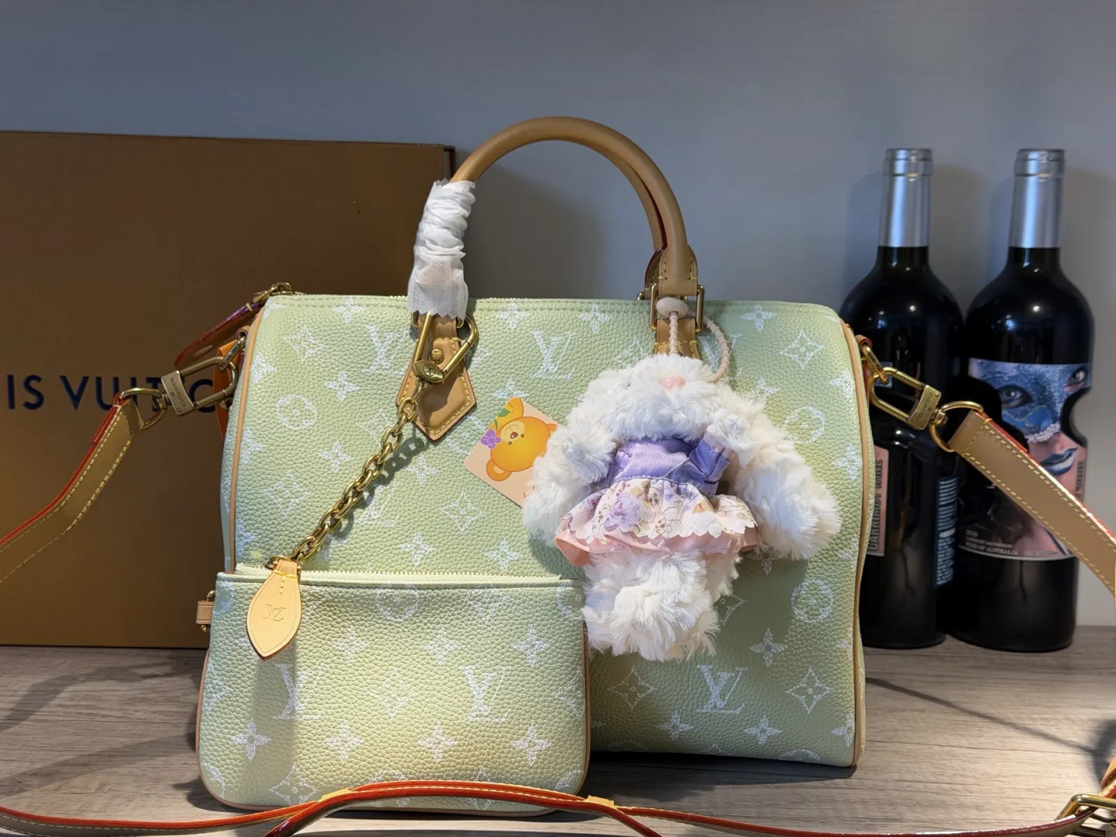 Fashion Item Travel
