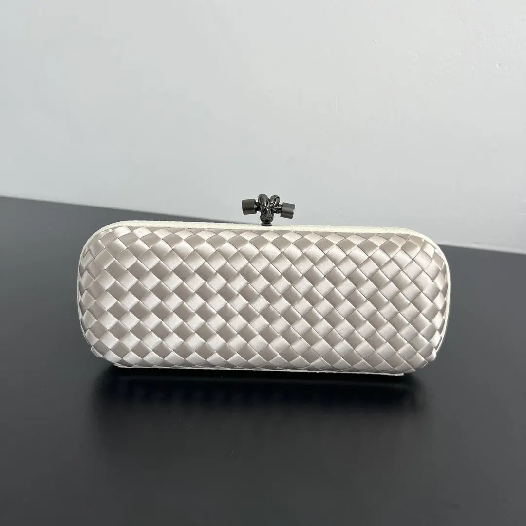 Bottega Veneta 化妝包 便携收納款