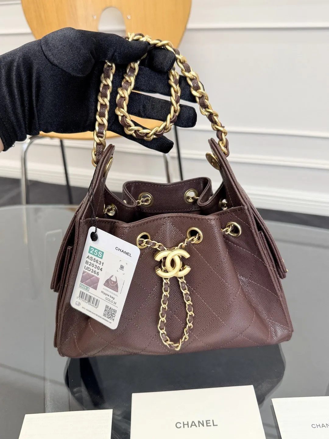 CHANEL 白色 啡色 小牛皮 腋下包 復古腋下背款