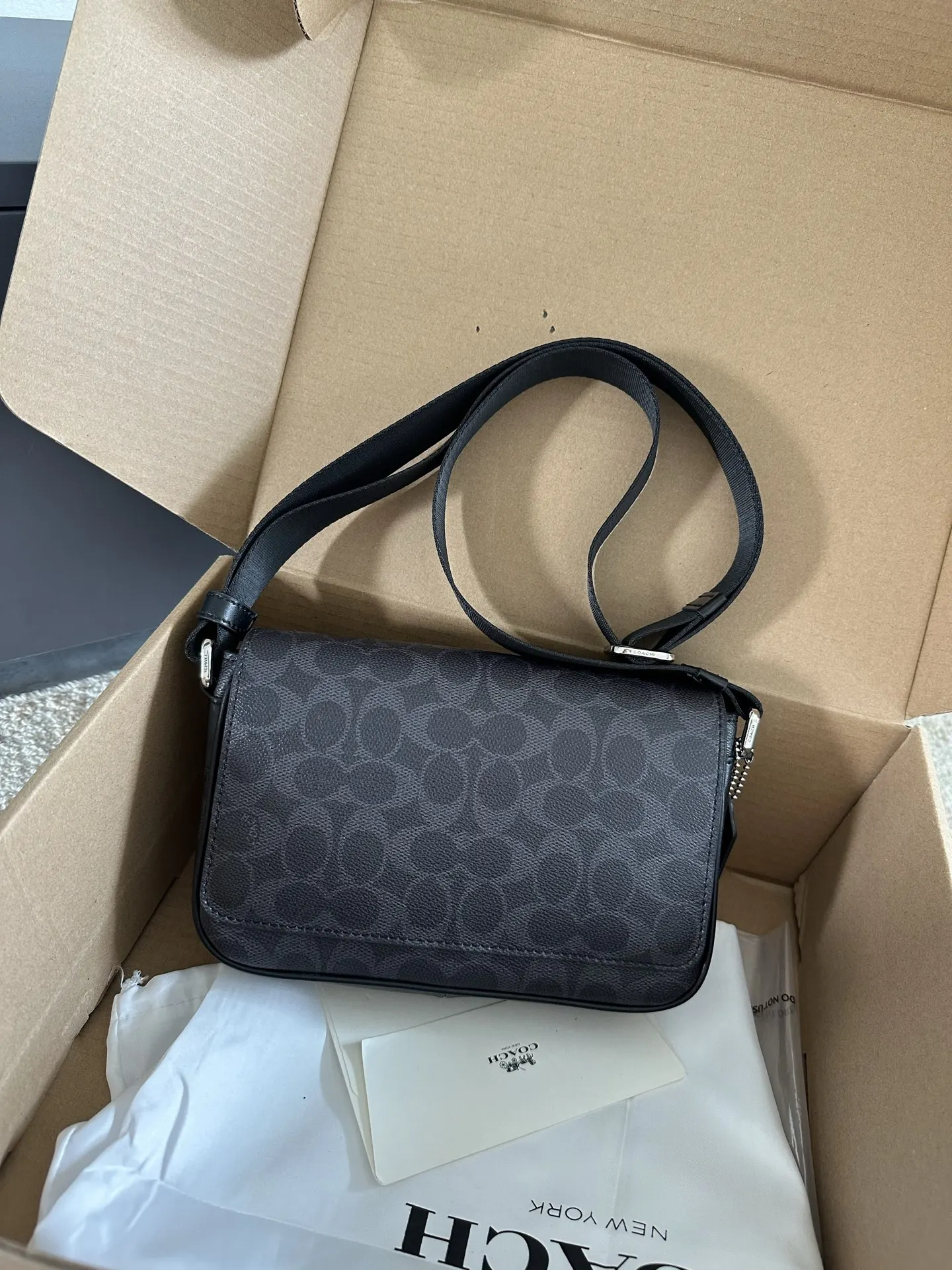 Monogram Crossbody Bag Lightweight Image 9 Monogram Crossbody Bag Lightweight Image 9