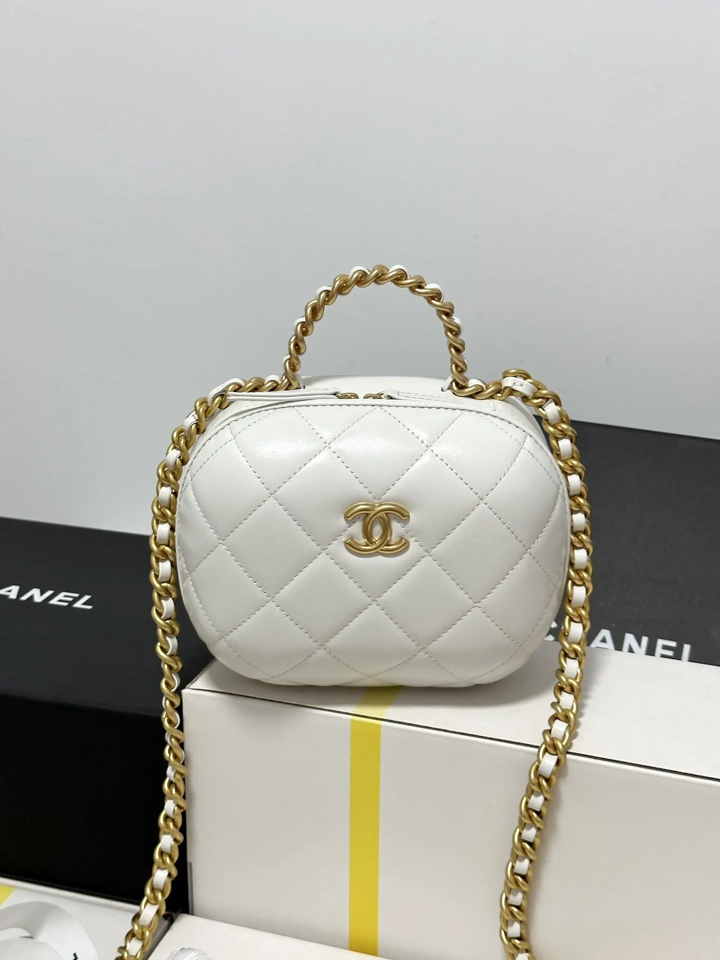 CHANEL 鏈條包 精致鏈條款