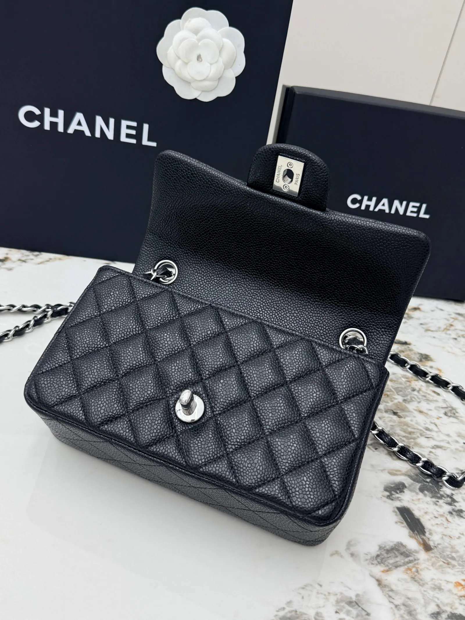 Silver Chain Bag Leather