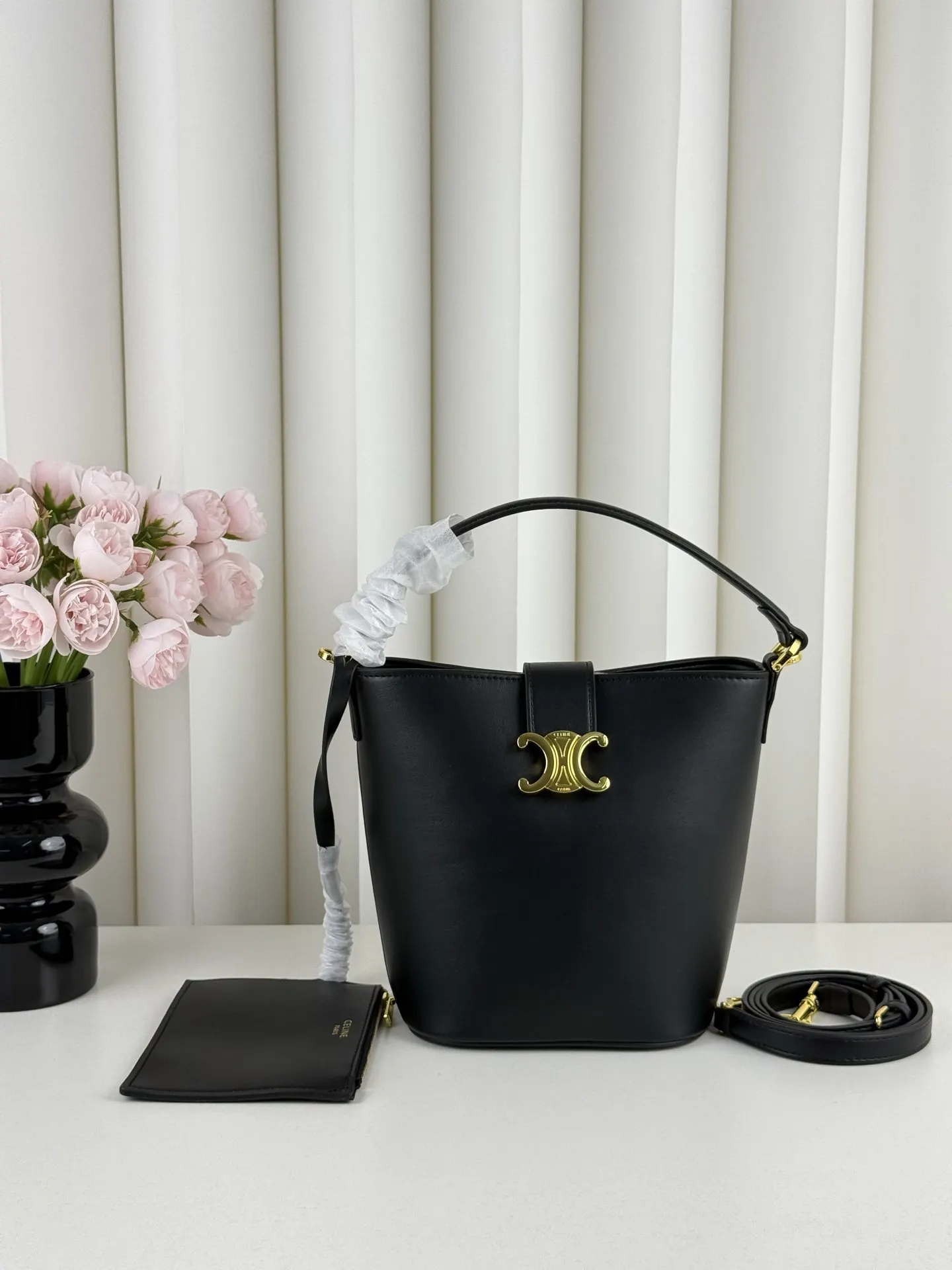 Black Gold Bucket Bag Casual Leather