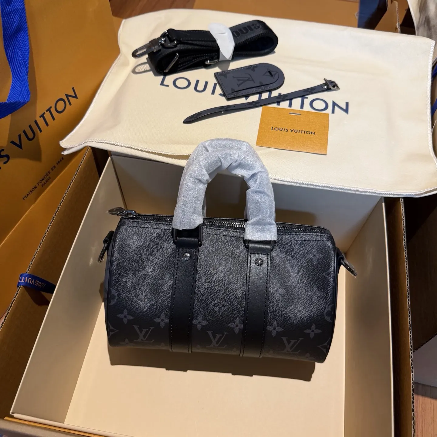 Keepall 黑武士keepall 枕头 KEEP 旅行袋 大容量旅行款