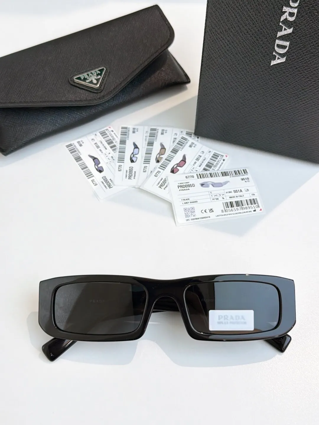 PRADA OPR D09SD 太阳眼镜 時尚遮阳款