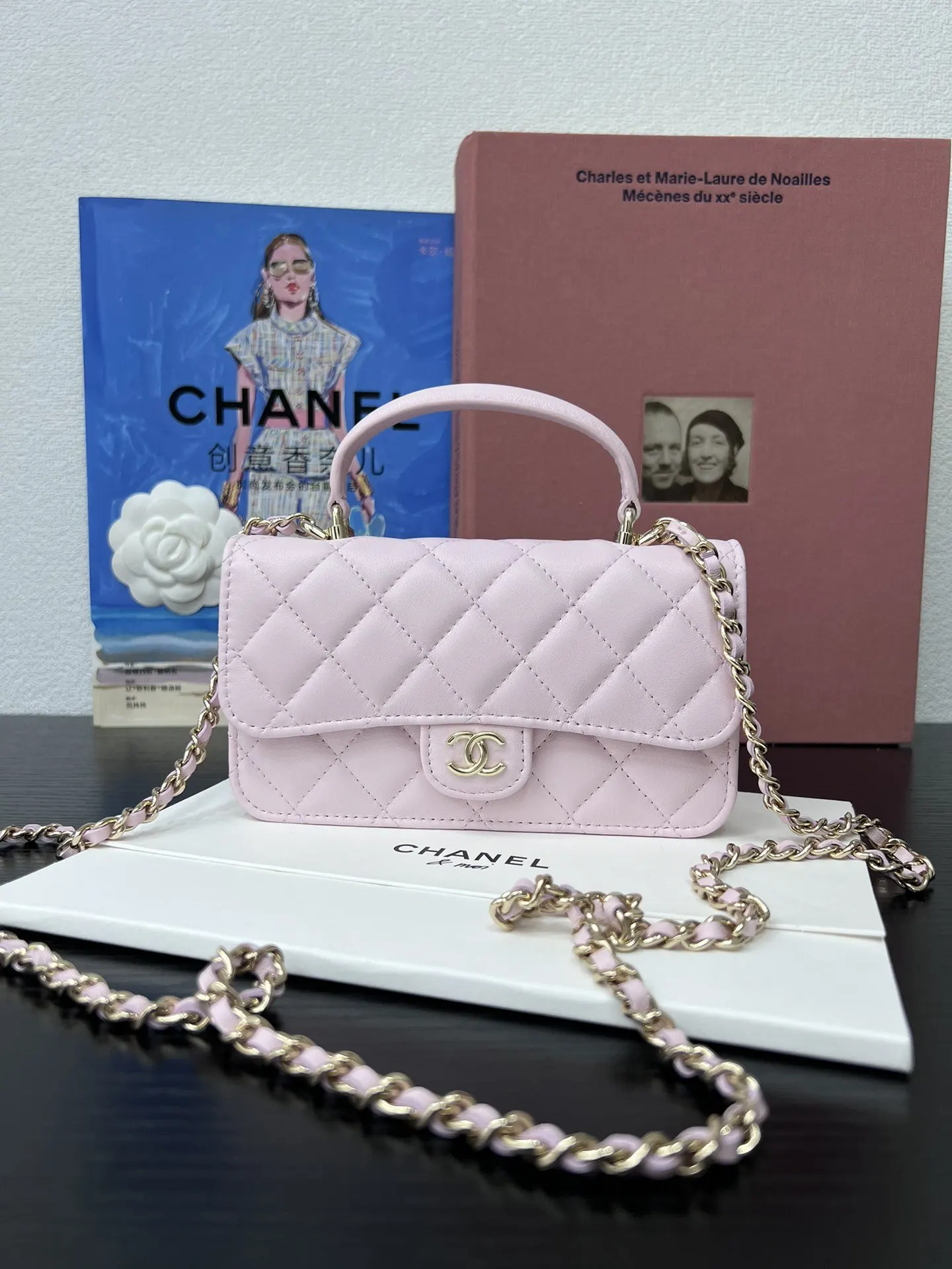 CHANEL 黑色荔枝紋牛皮翻蓋鏈條包 礼盒款