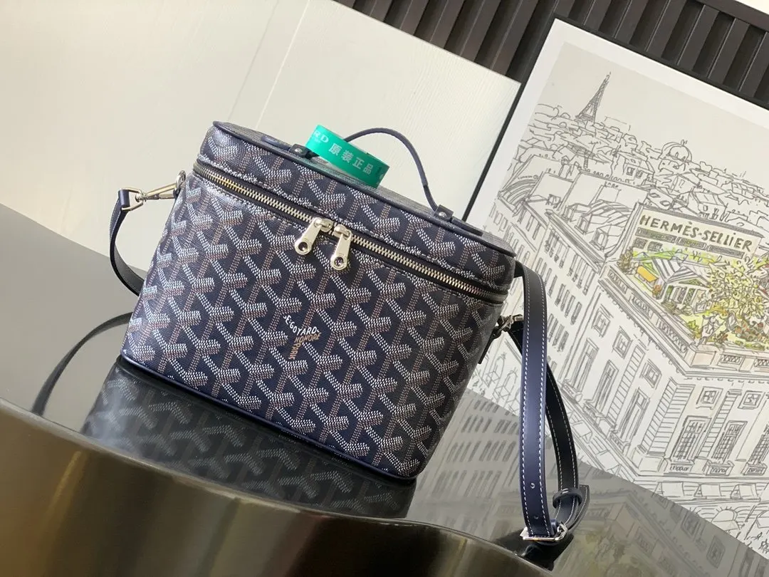 Cosmetic Pouch