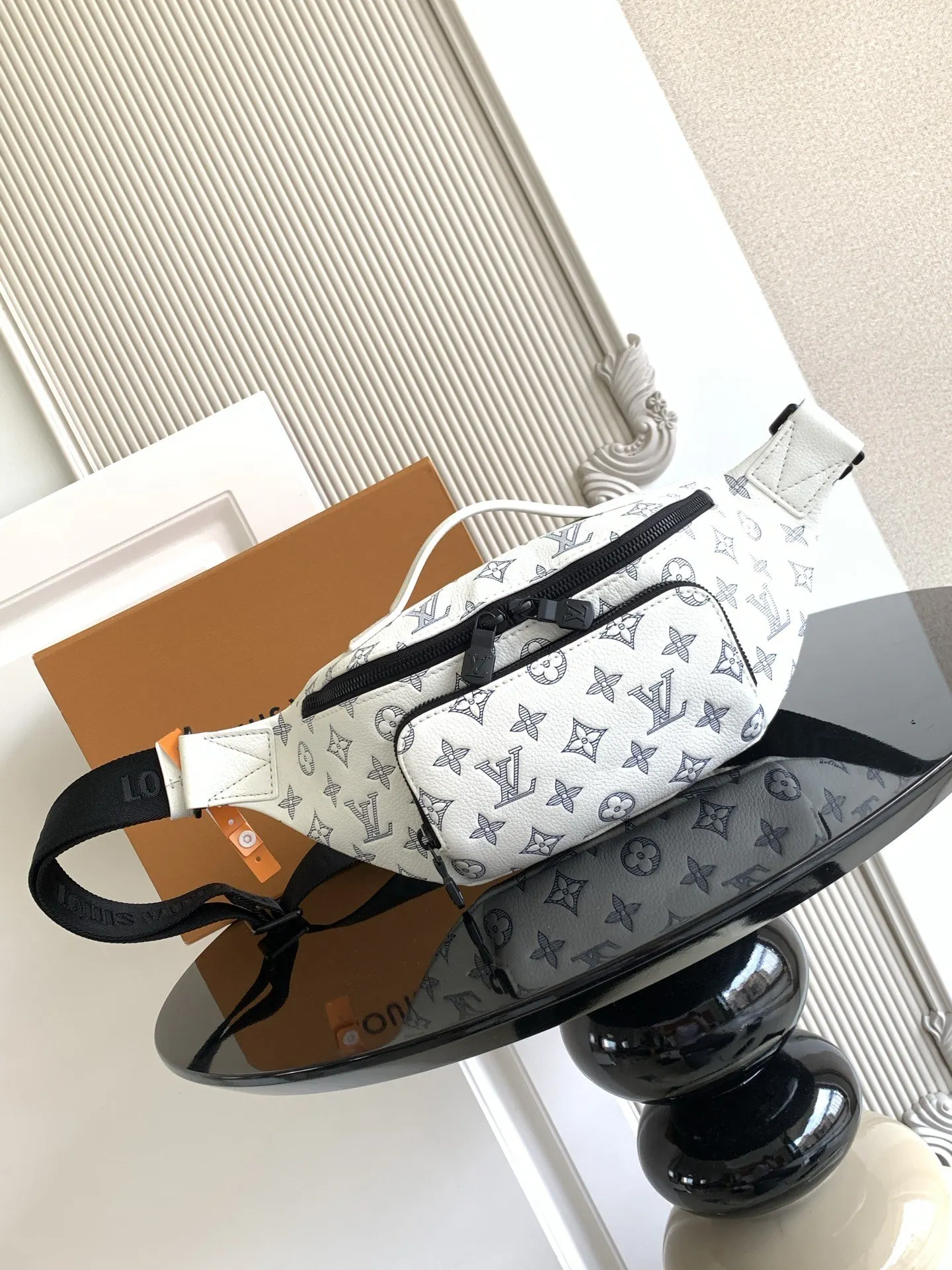 牛皮 动态 腰包以 休閒腰包款