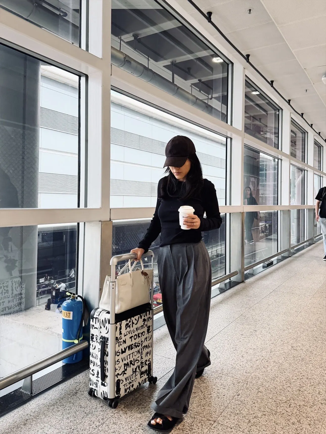 LV 黑色 老花 Mo行李箱 旅行拉杆款 轻便出行款