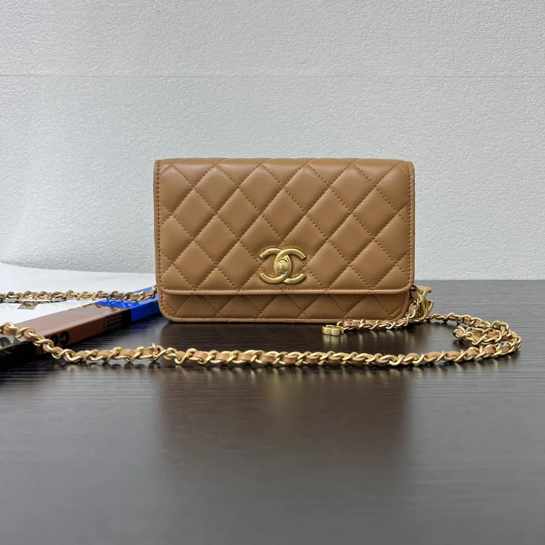 CHANEL 小羊皮19 Bag鏈條包 單肩斜挎