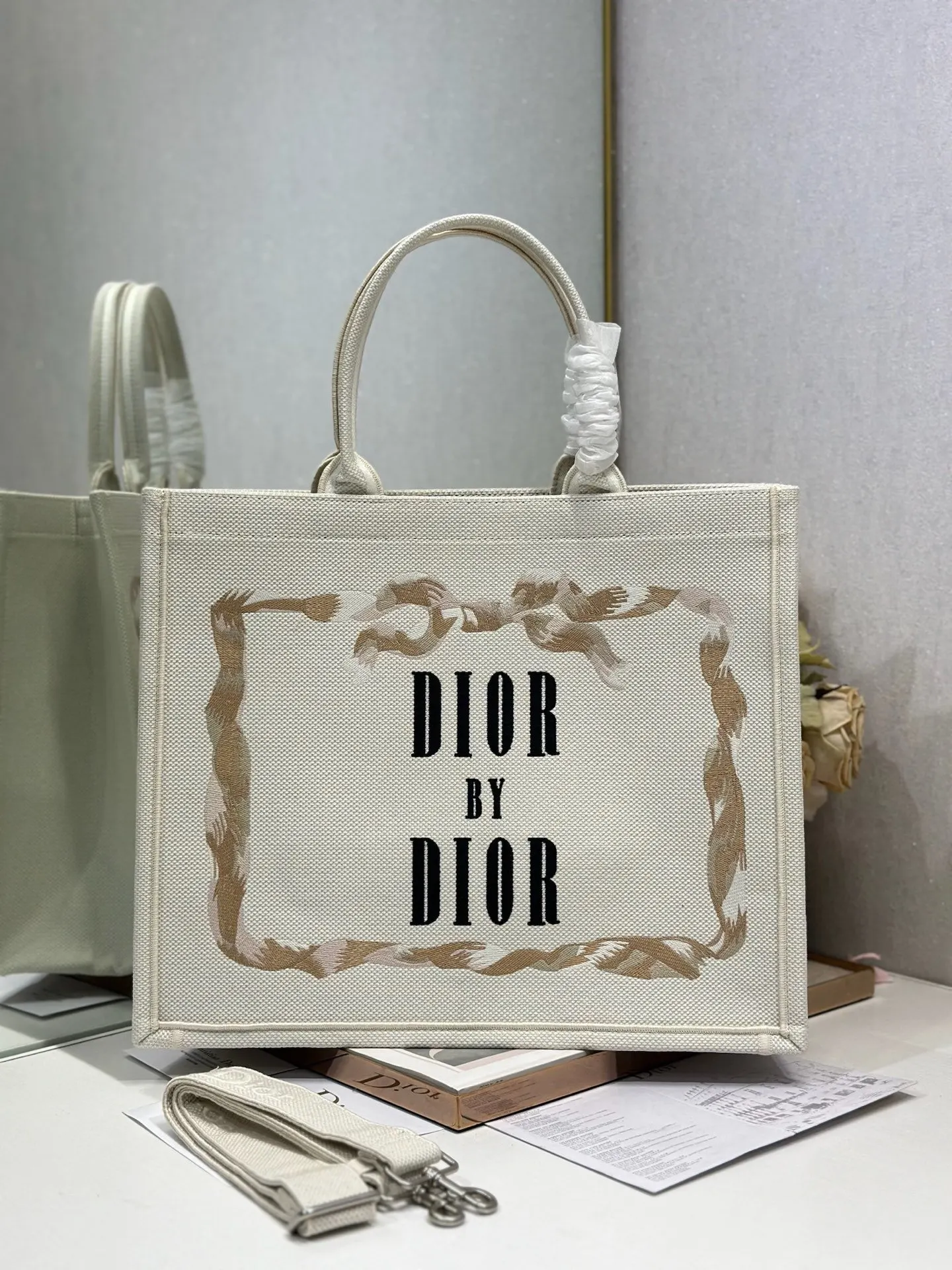 Book Tote 帆布 托特包 大容量托特款