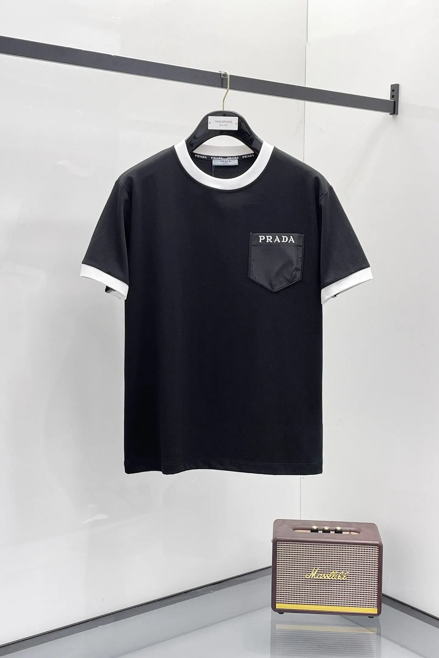 PRADA 马 贺岁 棉质 Logo 短袖T恤 休閒百搭款