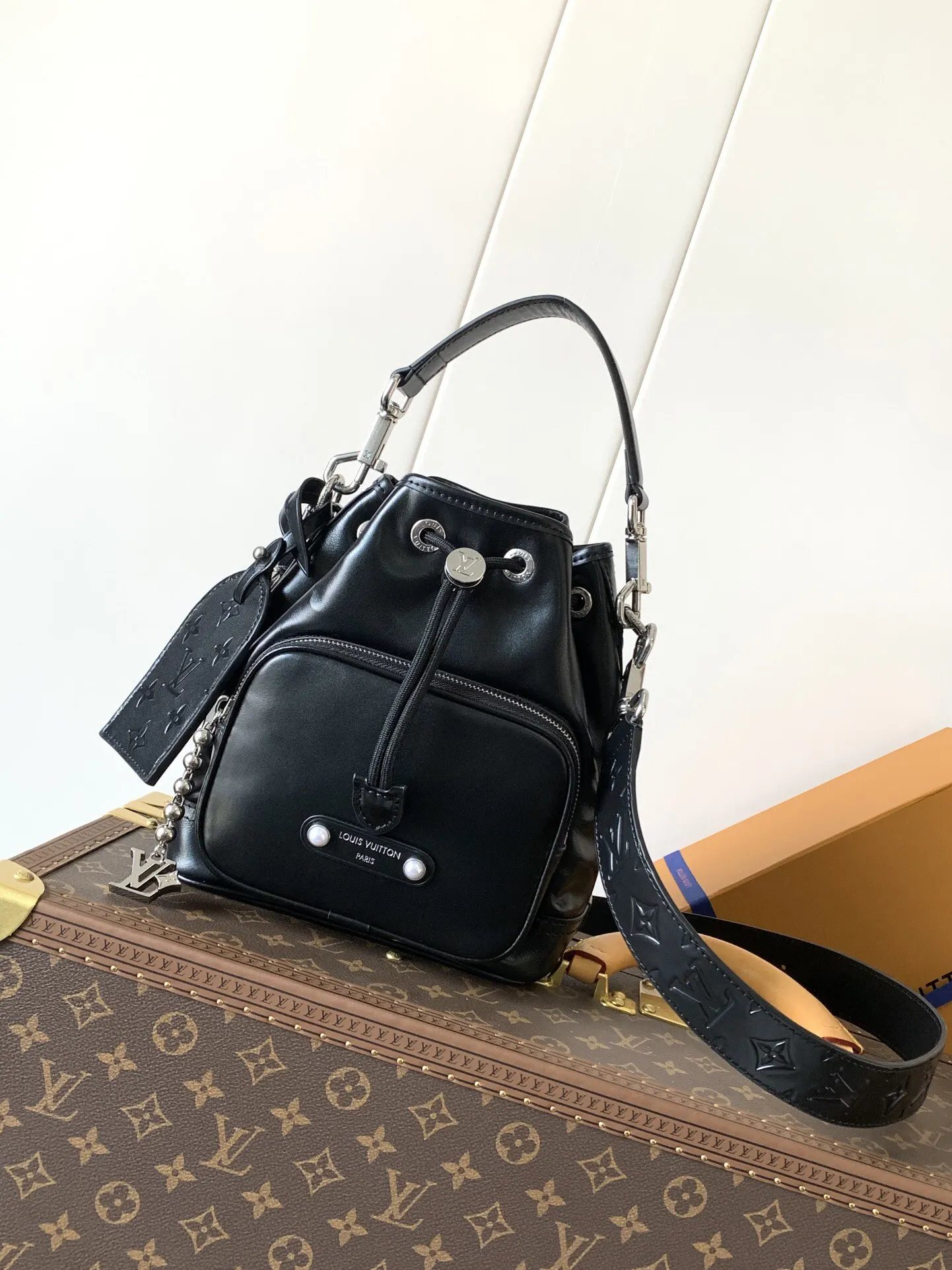 LV Noé 黑色 水桶包 經典款