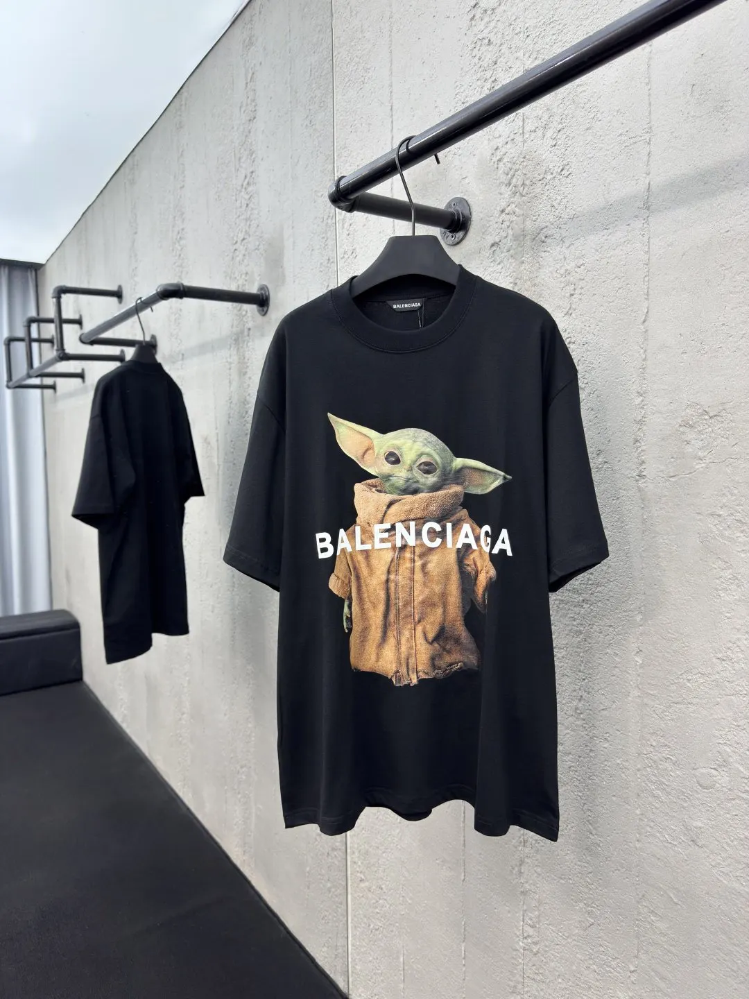 Balenciaga 黑色 短袖T恤 街頭休閒款