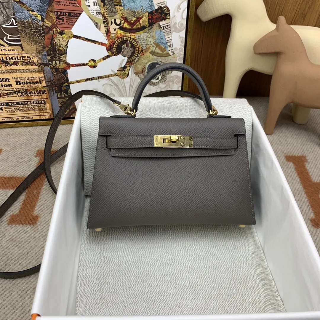 Hermes Constance Epsom掌纹牛皮 斜背包 19cm 經典款