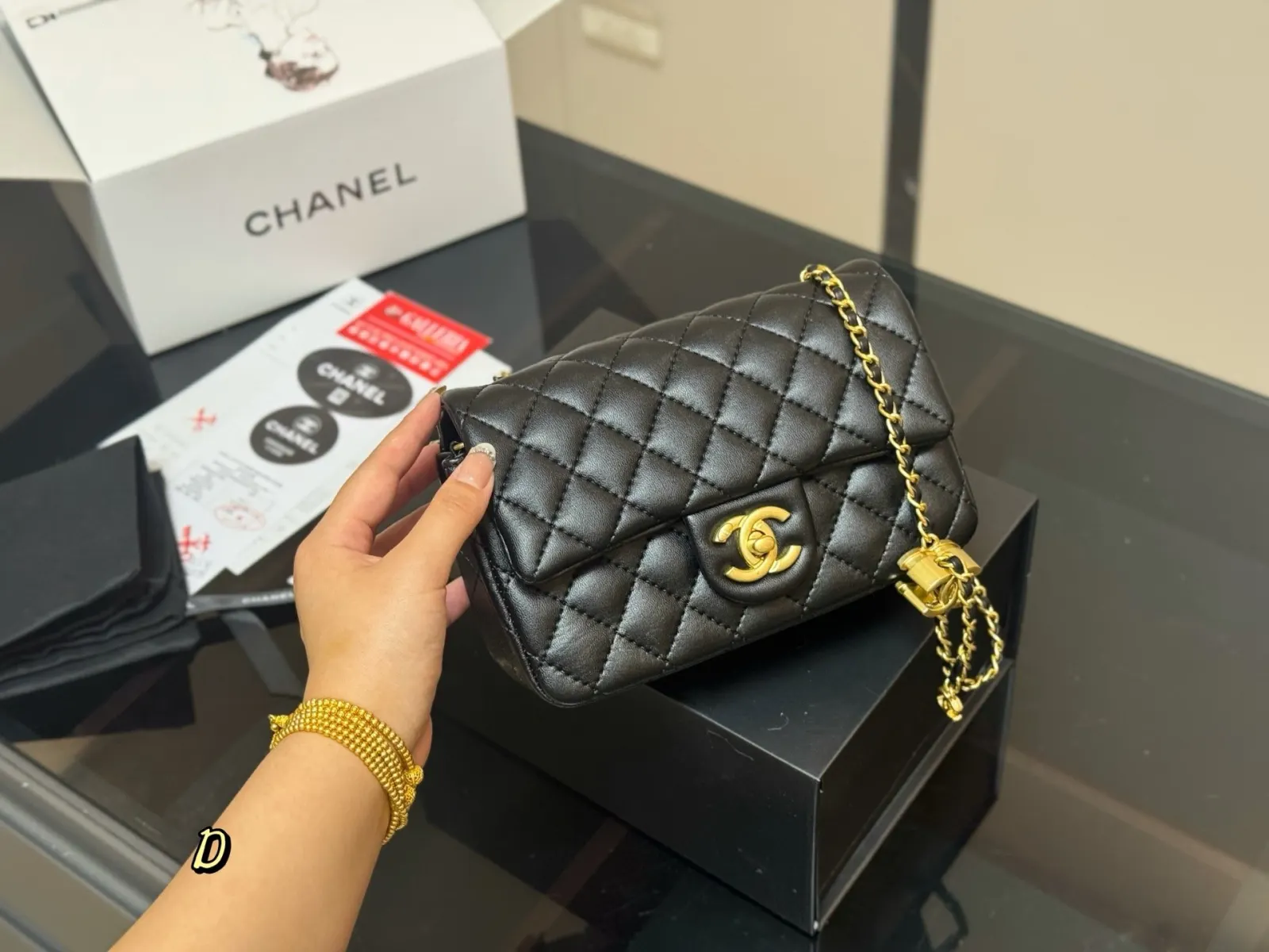 CHANEL 双c方 斜背包 輕便斜挎款