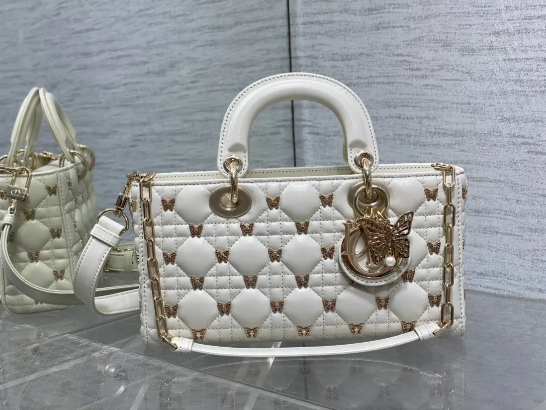 Dior 羊皮 迷人优雅又气场十足 斜挎手拎也是女人味十足 經典 斜背包 輕便斜挎款