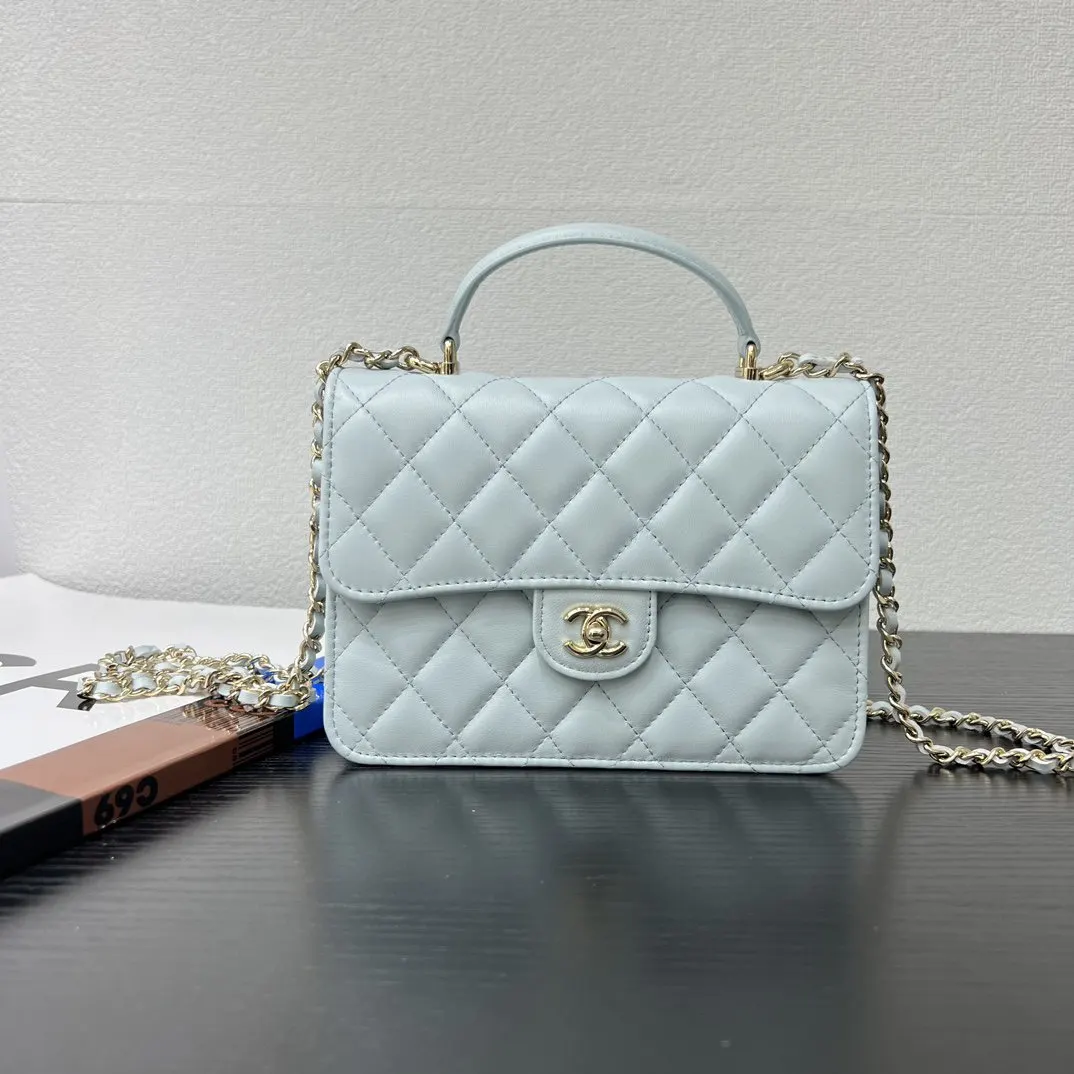 CHANEL 黑色羊皮運動休閒鞋 厚底款