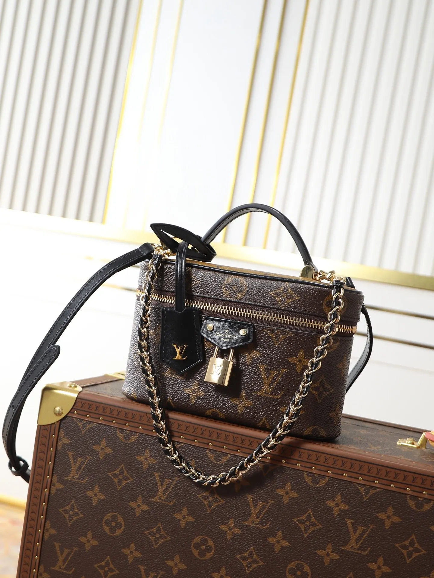 Louis Vuitton Cosmetic Pouch Canvas