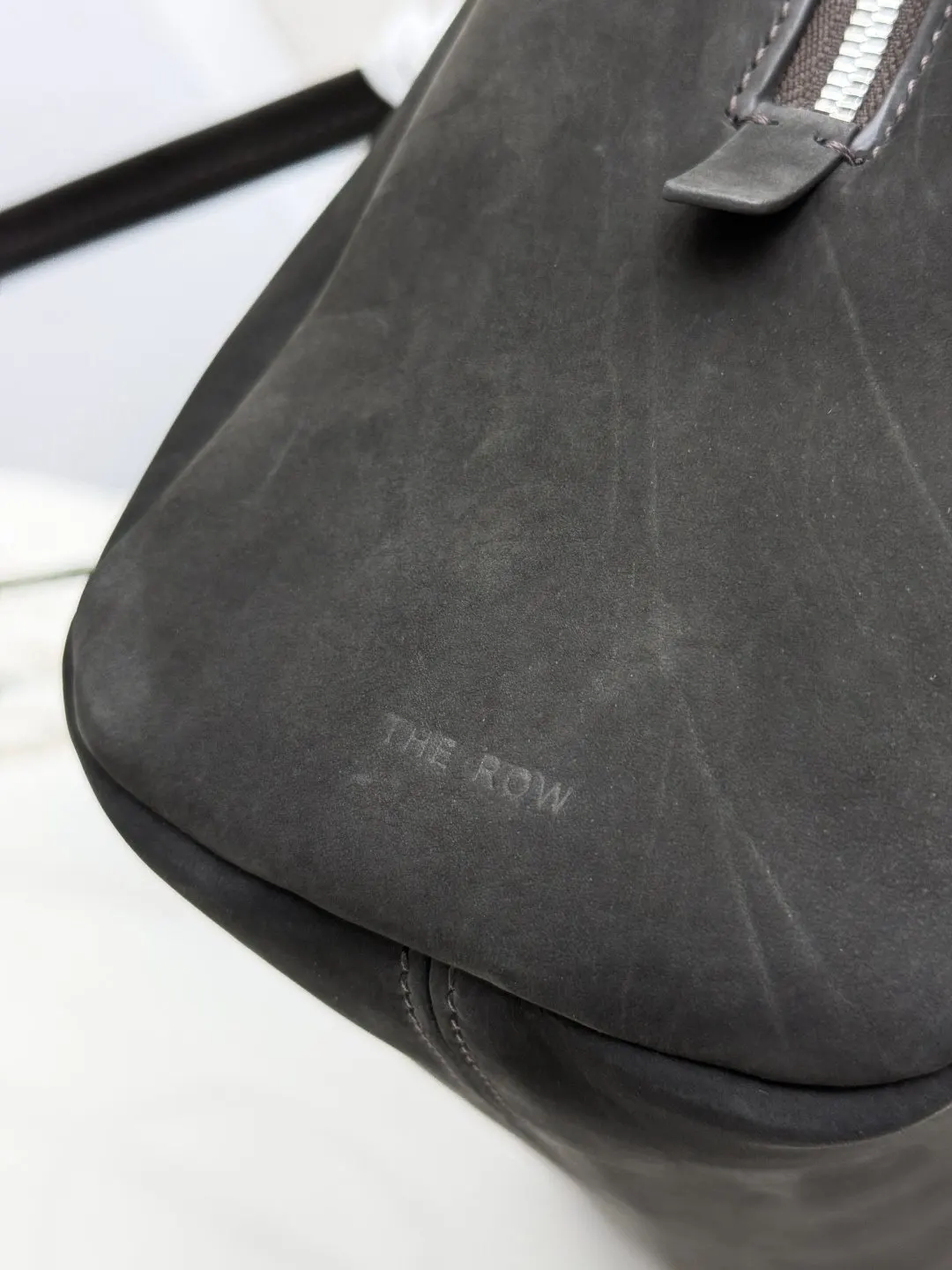 牛皮 玫瑰 TR胎绒皮 THE ROW Astra保 單肩包 日常單肩背款