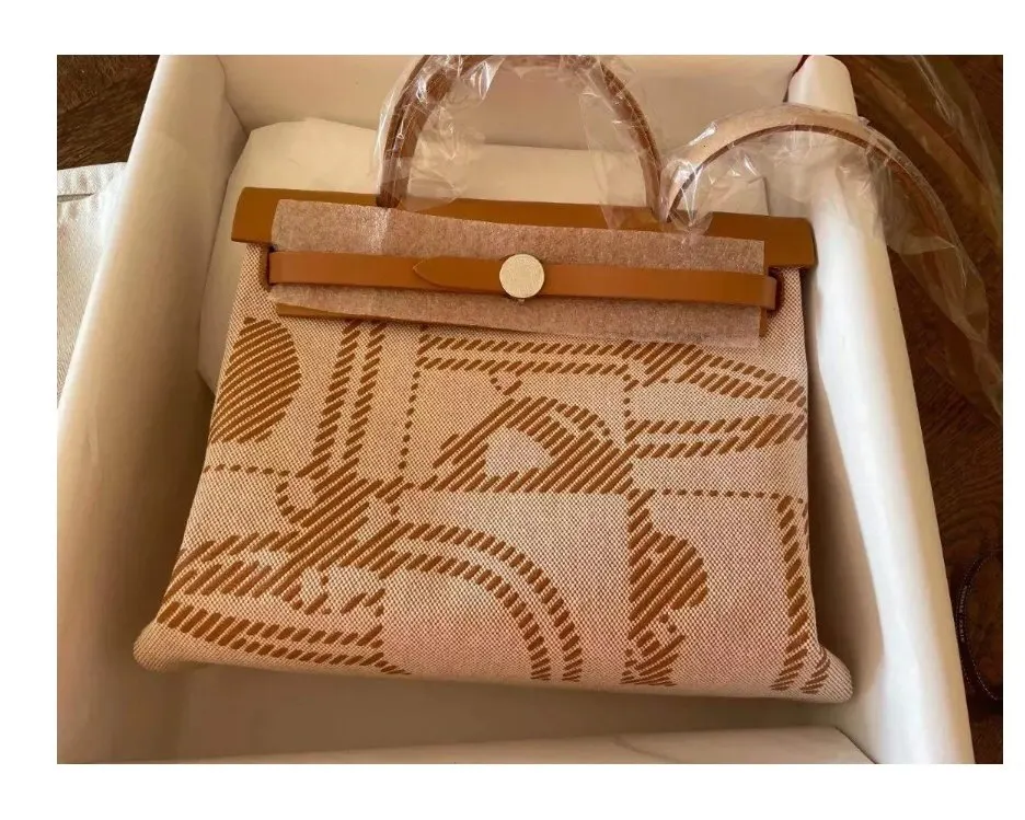 Hermes Kelly 紅色 帆布拼皮 雙肩包 31cm 休閒通勤款