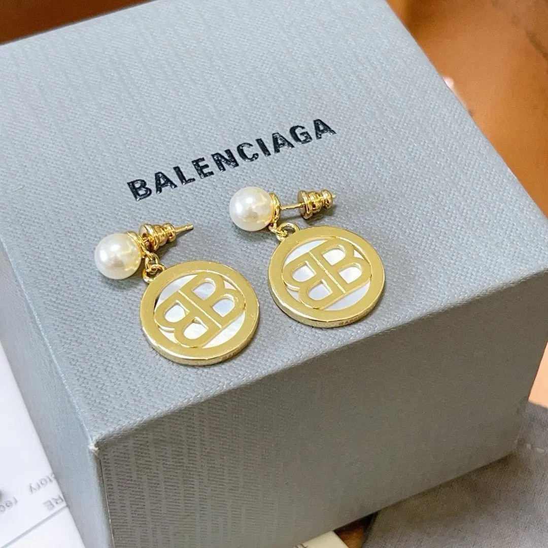 Balenciaga Style