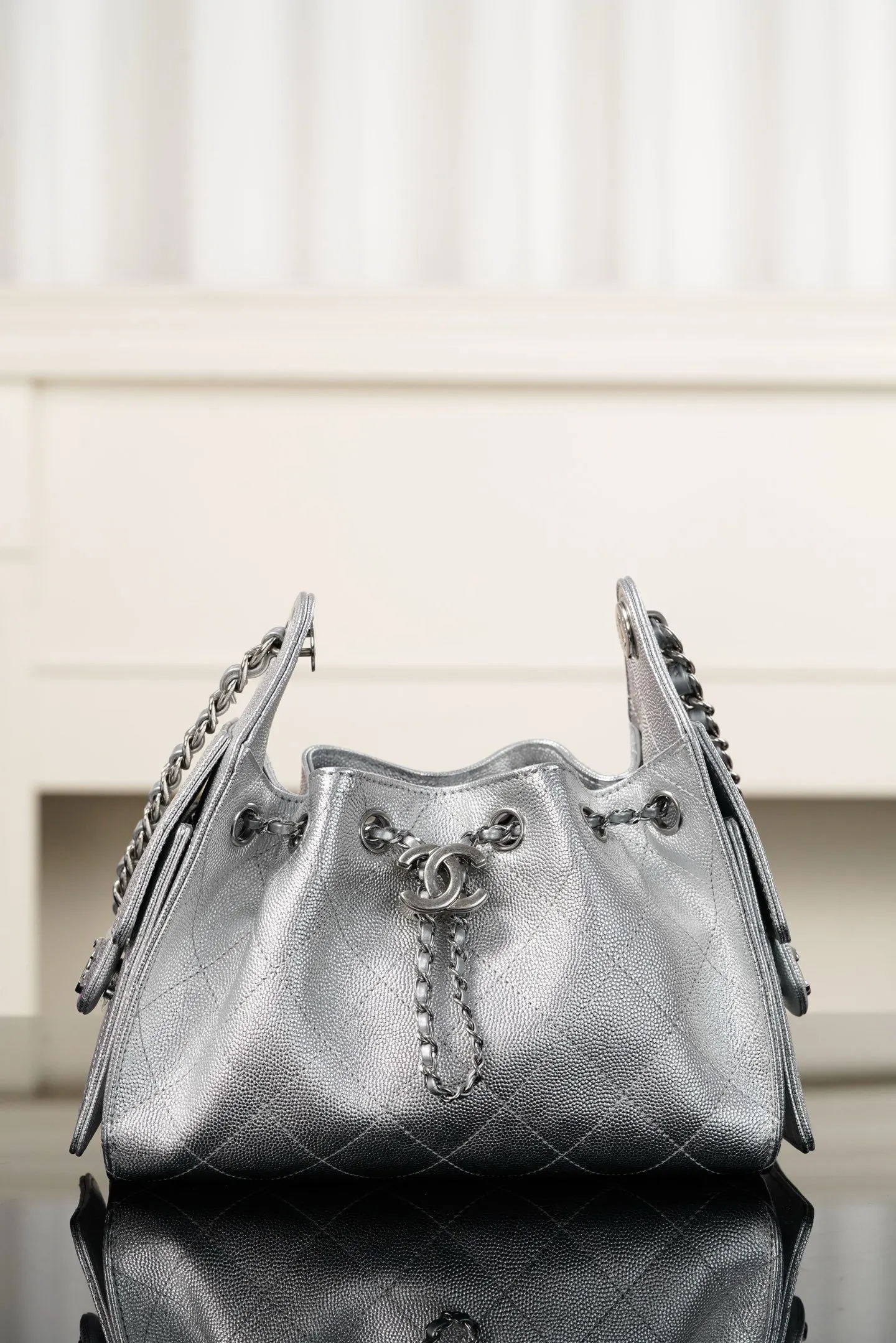 Silver Hobo Shoulder Bag Vintage