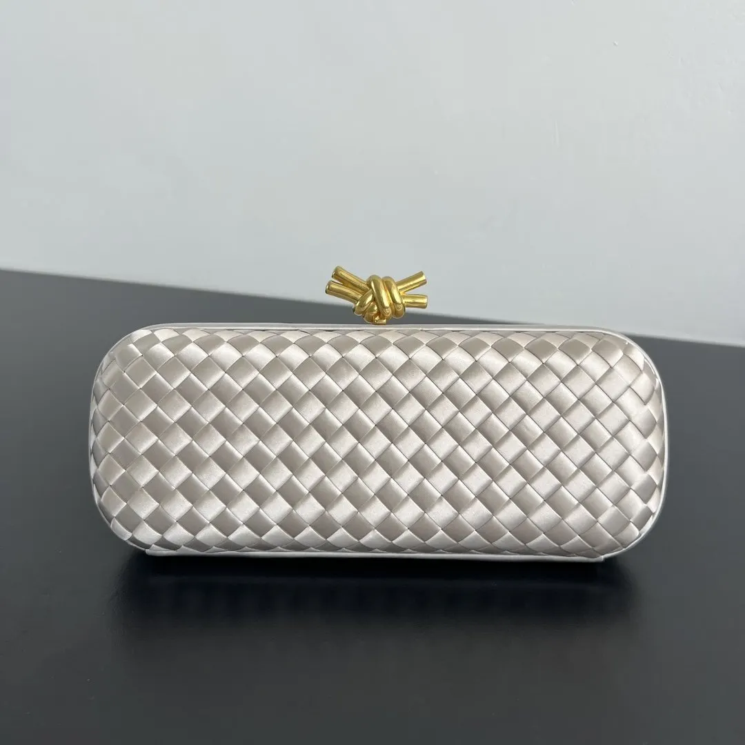 Bottega Veneta 化妝包 便携收納款