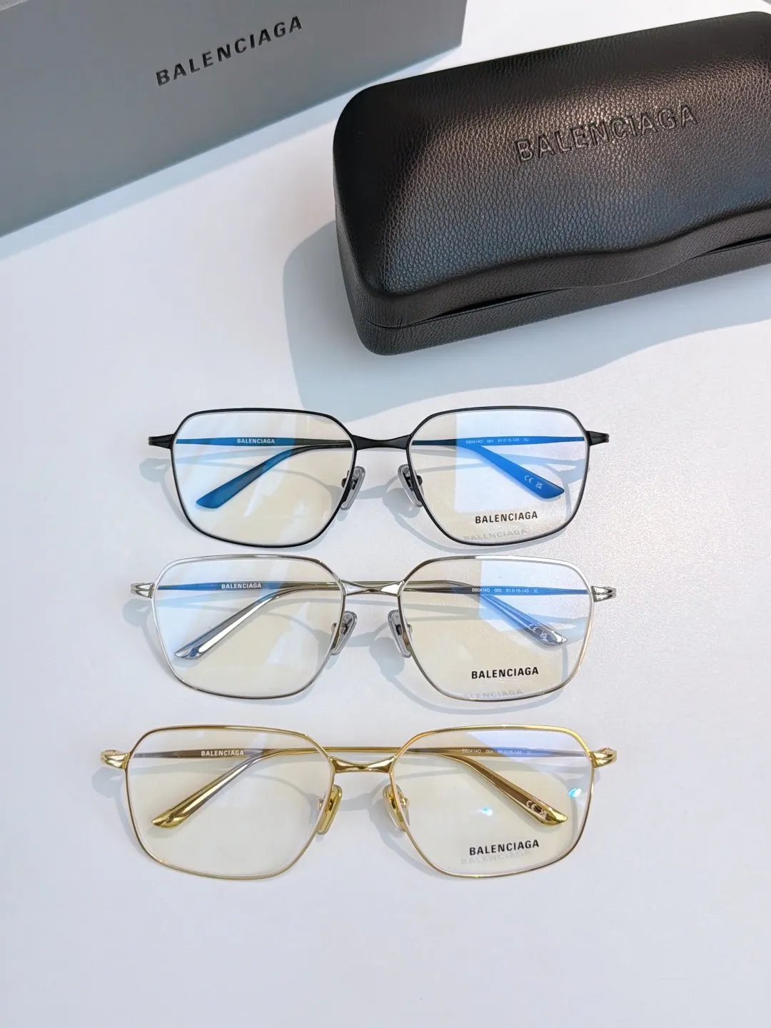 Balenciaga BB0414O 單肩包 日常搭配款