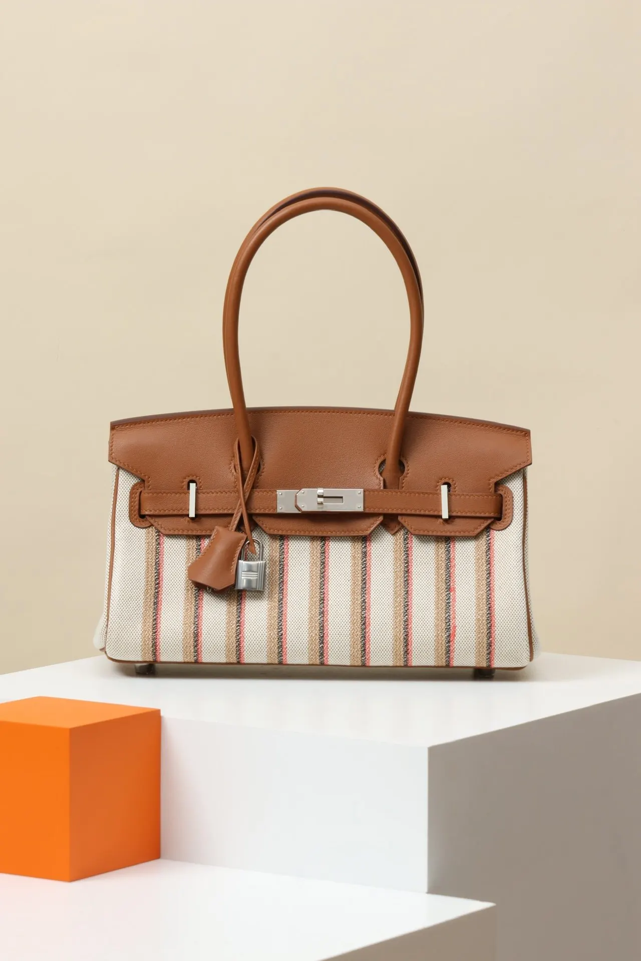 Hermes CK37金棕 Swift小牛皮 單肩包 经典款