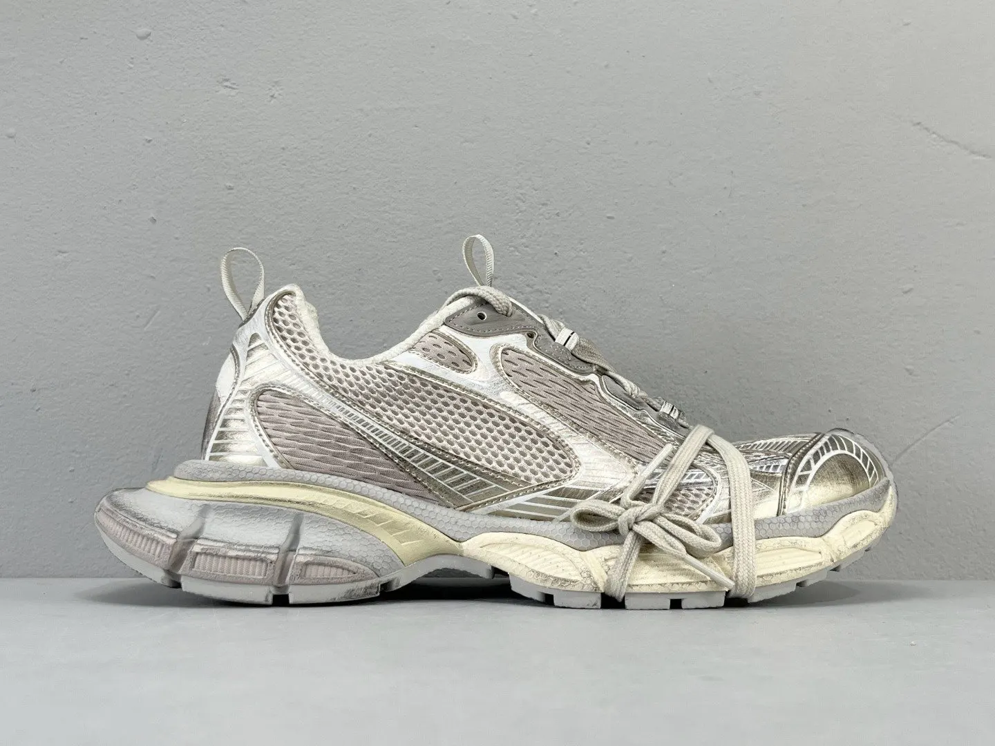 Balenciaga 3xl Style