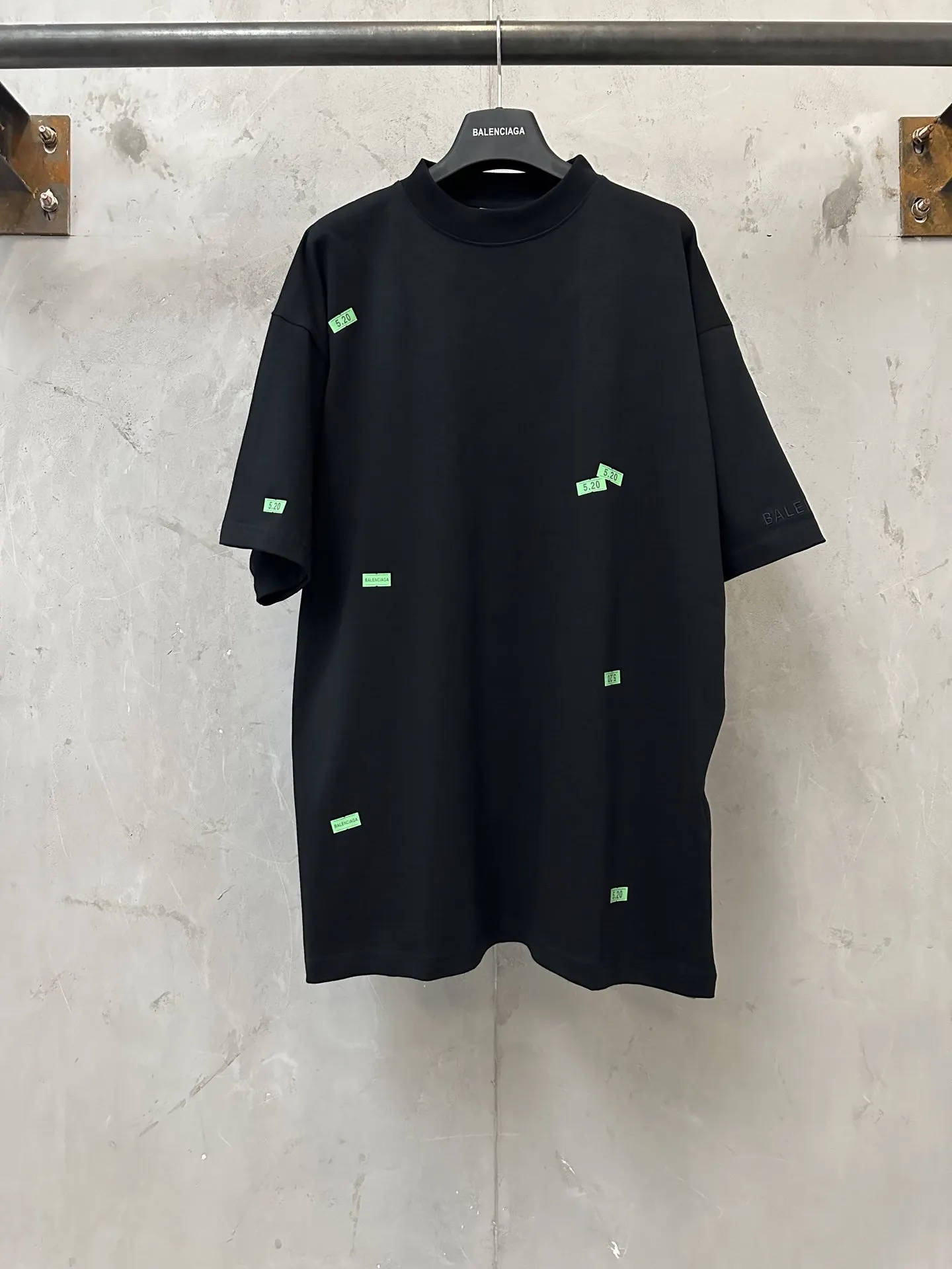 Balenciaga 26SS 短袖T恤 街頭休閒款
