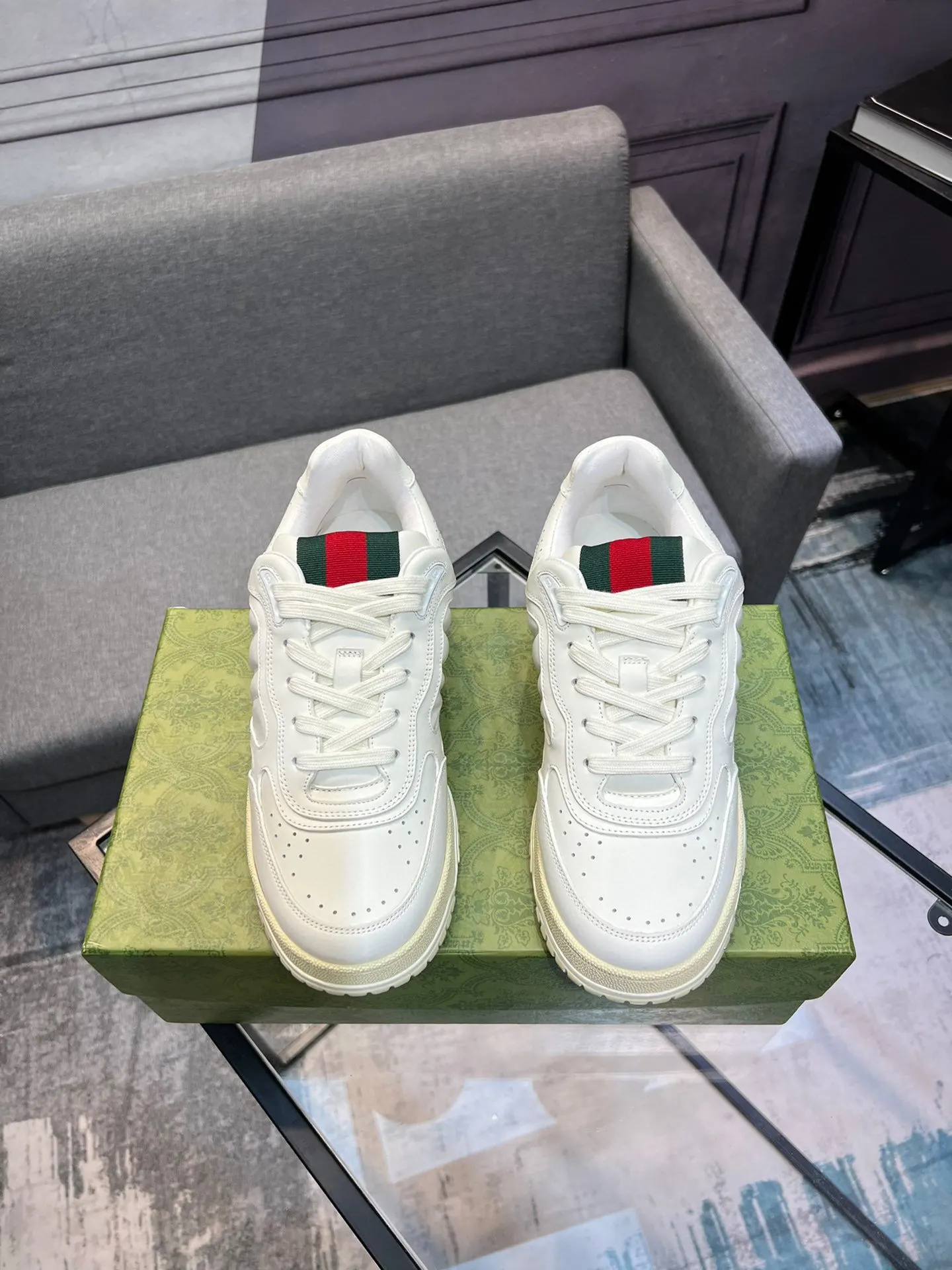 Gucci Logo casual sneakers, all-match 12
