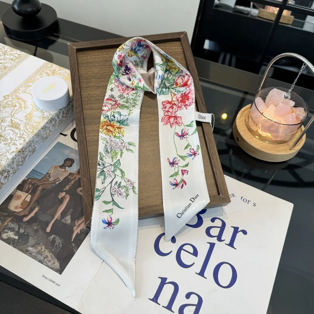 Dior silk headband, exquisite accessories