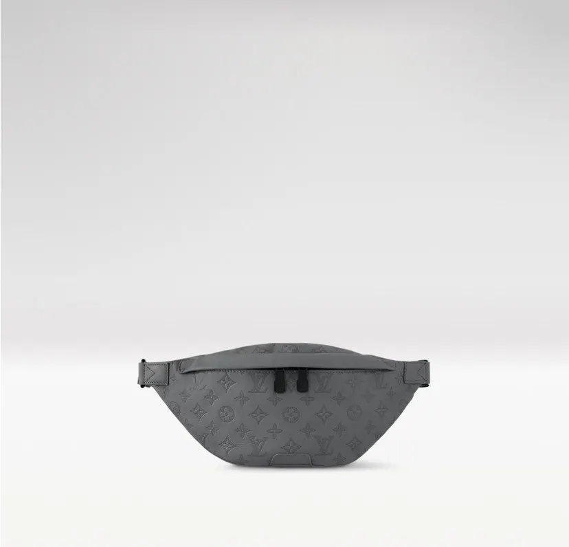 LV Discovery 腰包 休閒胸包款