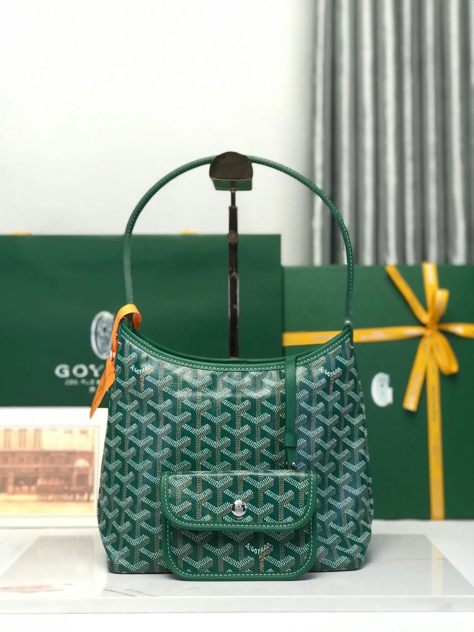 Hobo Shoulder Bag Vintage