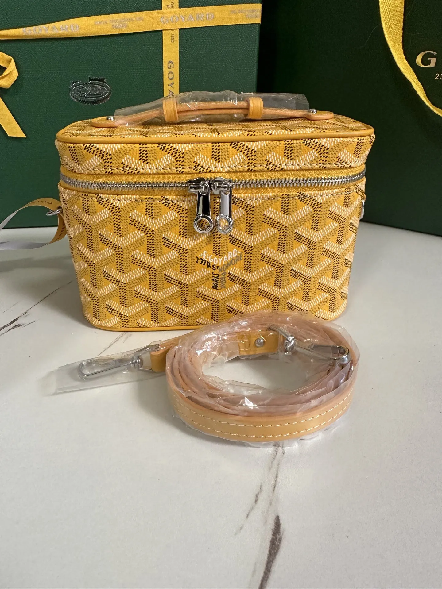 Goyard 黃色 小牛皮 化妝包 便携收納款