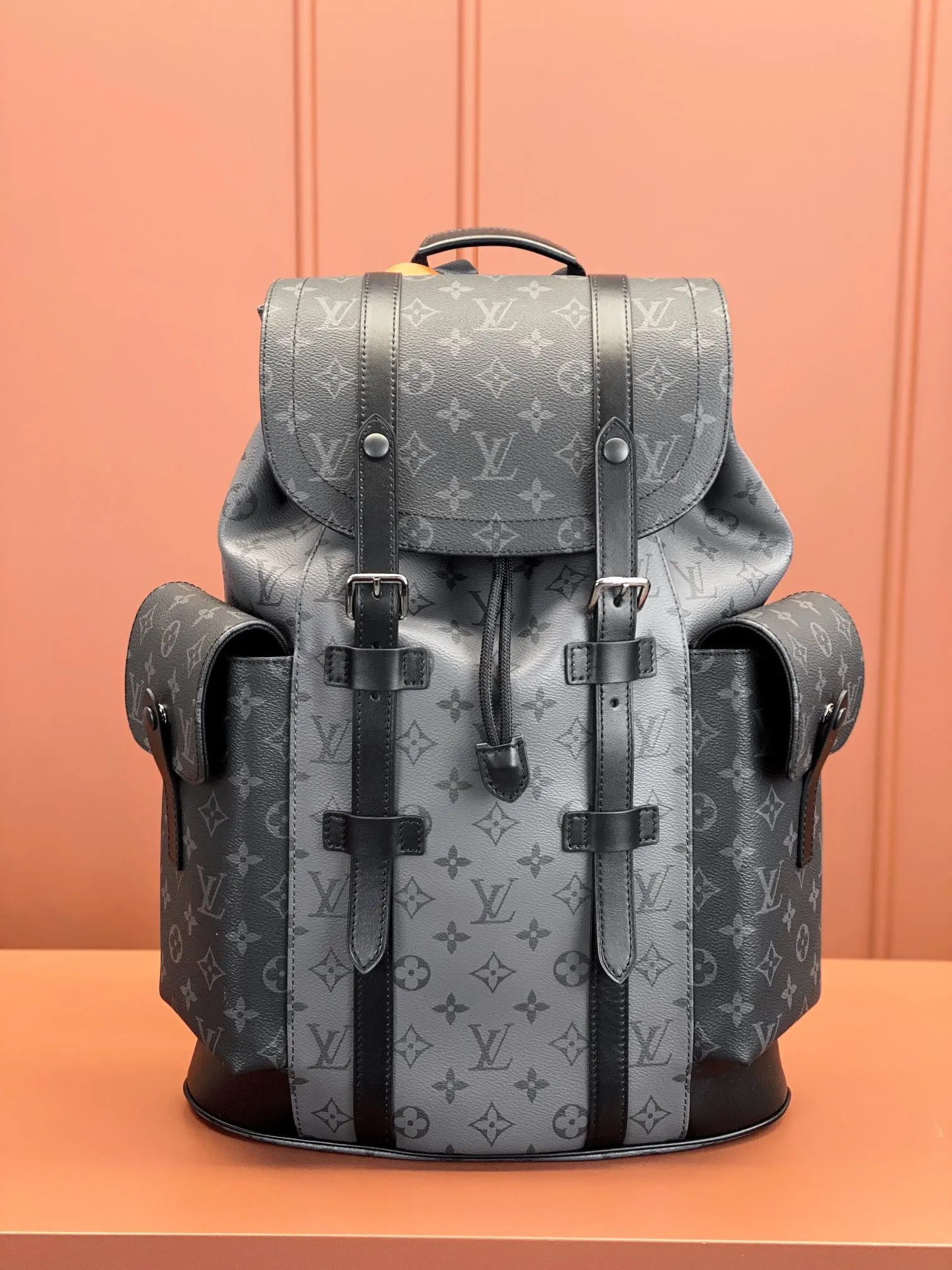Christopher 中号雙肩包 实用雙肩款