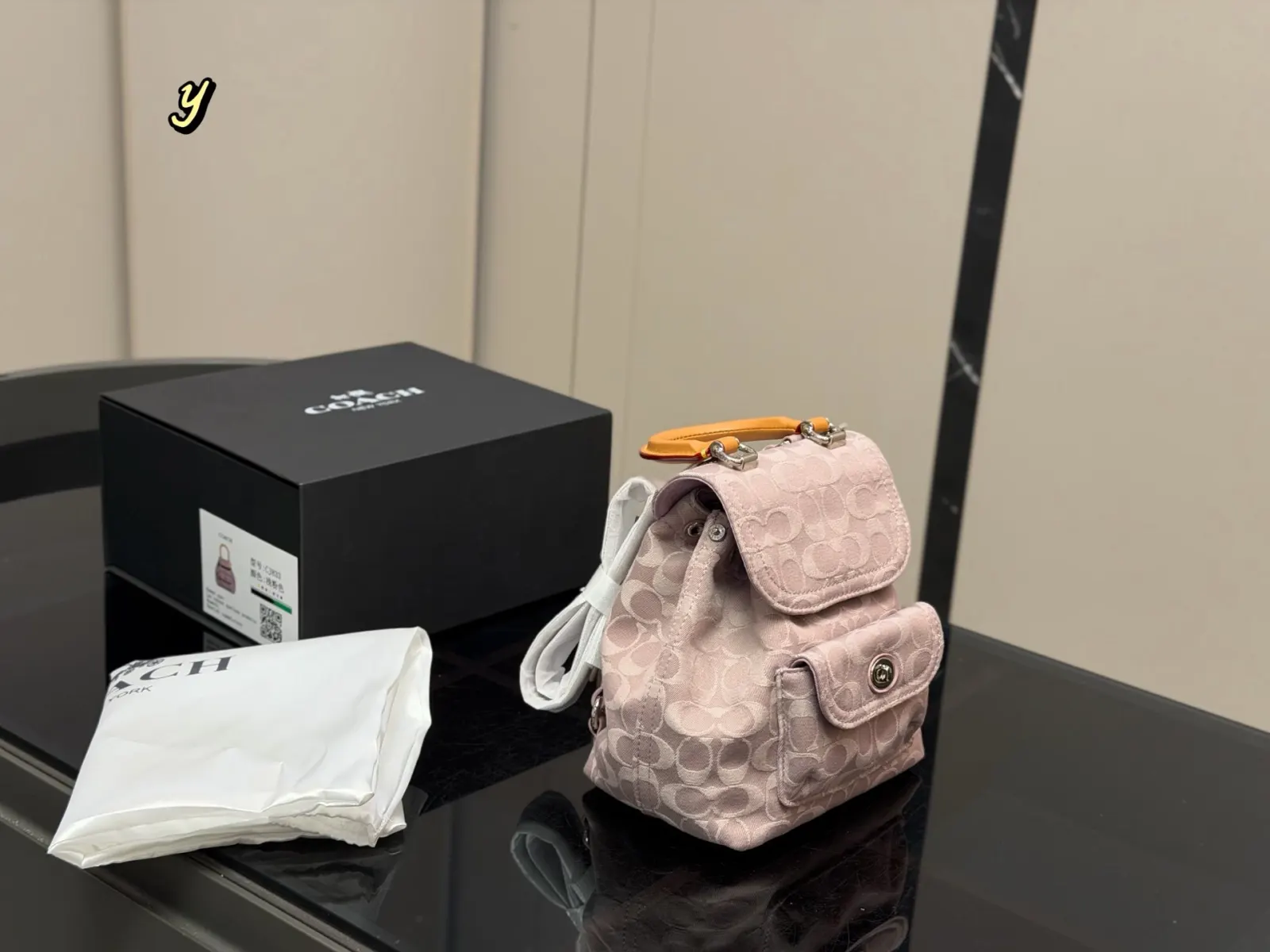 Coach 牛仔 盒 牛仔香布蕾雙肩包好美 实用雙肩款