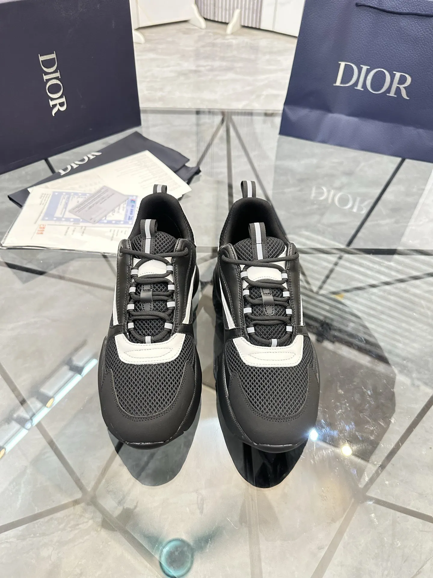 Dior B22 黑白拼色牛皮休閒鞋 經典厚底款