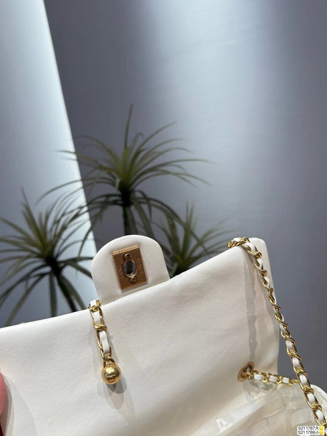 Chanel Chain Bag Image 9 Chanel Chain Bag Image 9