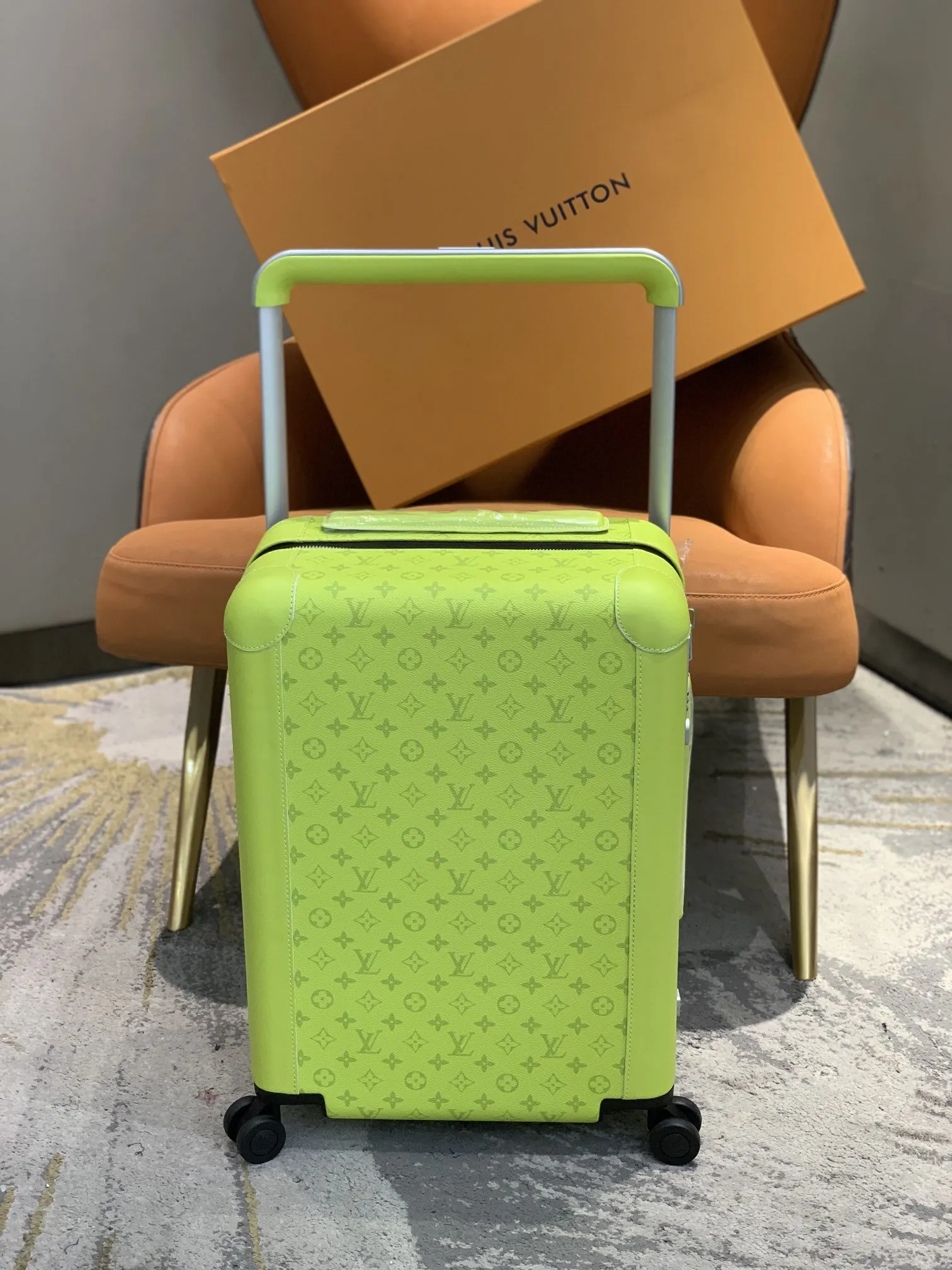 灰色 银色 行李箱 旅行拉杆款 轻便出行款