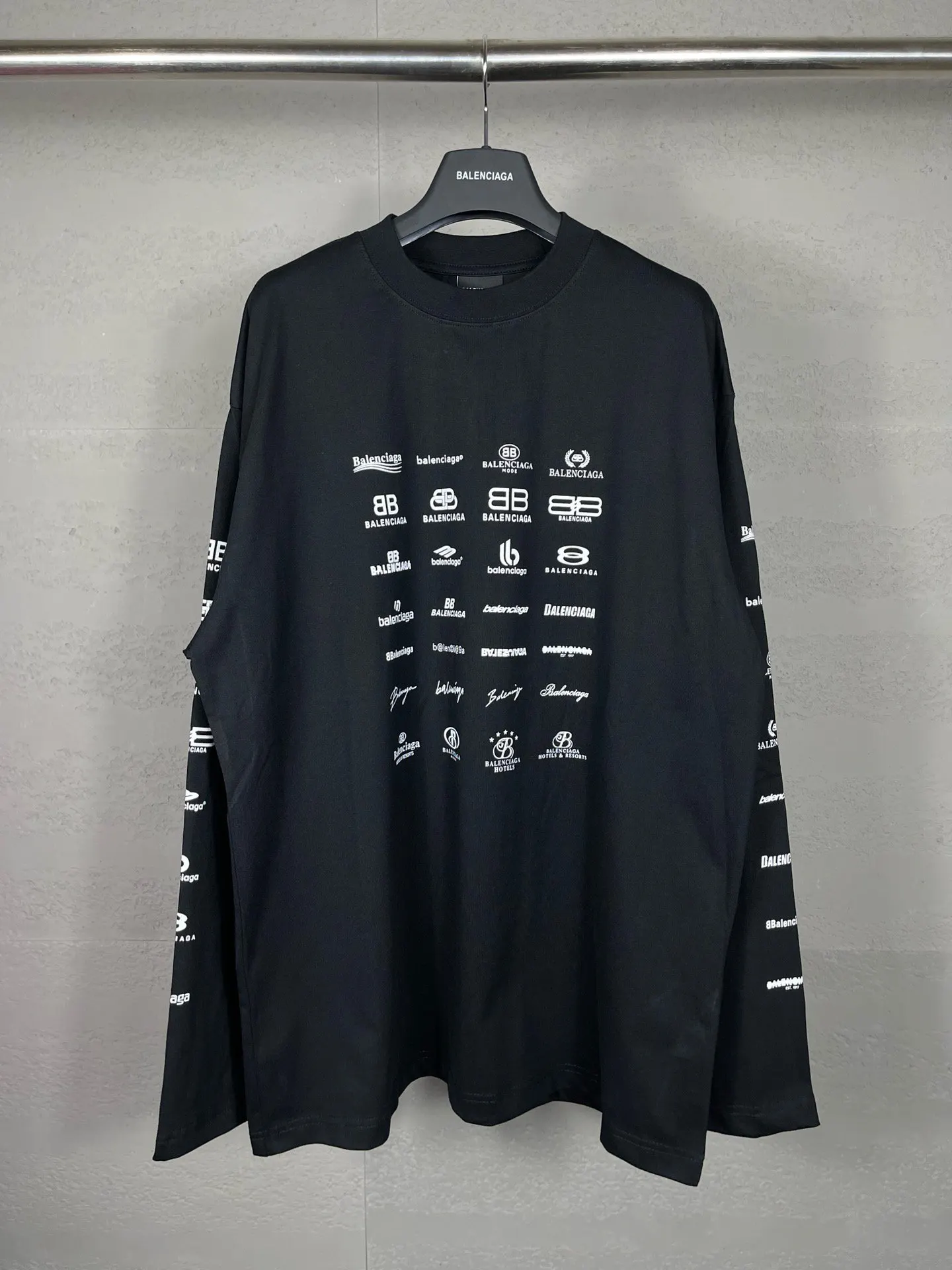 Balenciaga Black Cotton Logo Short Sleeve T-Shirt Loose Casu